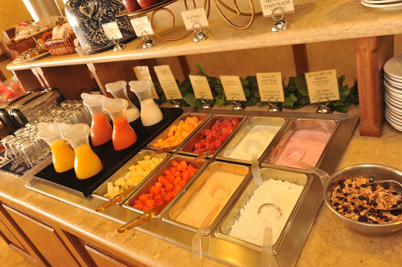 Fresno Galerias Hotel โทร์เรออน ภายนอก รูปภาพ